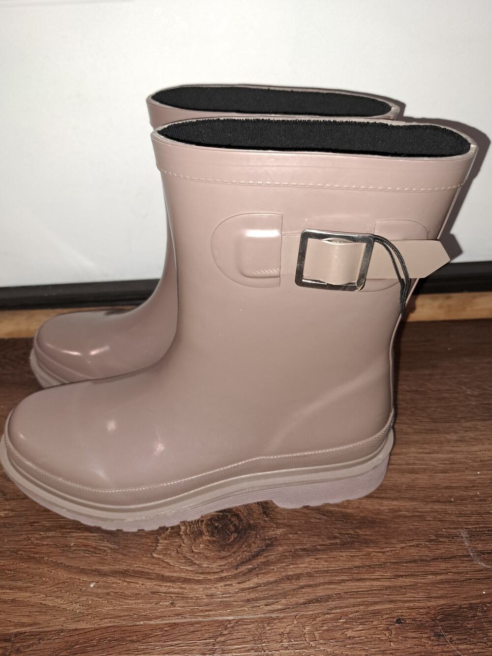 Chooka Rain Boots Women's Size 9 Mauve Taupe Waterproof Ankle Boots, NEW